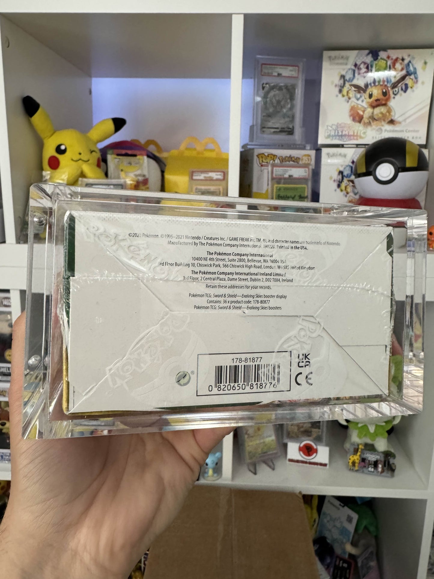 Pokemon TCG: Evolving Skies Booster Box